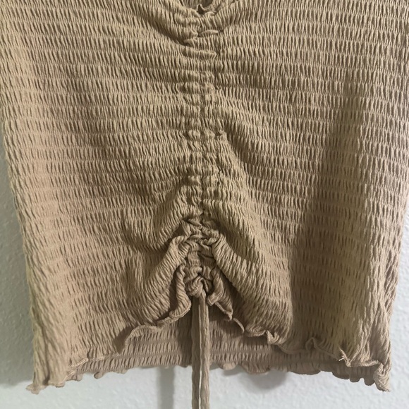 🛍️Altar'd State Beige Ruched Crop Top - Picture 5 of 9